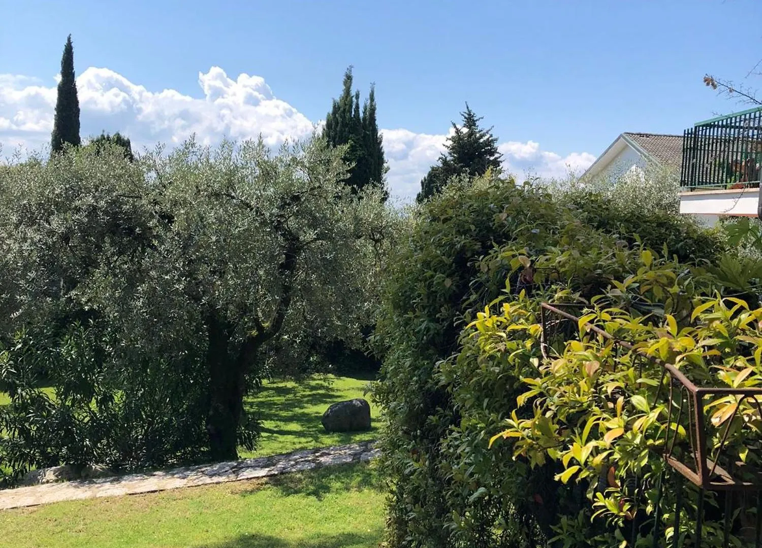 Apartment Appartamento Vittoria Garda Garda  Italien